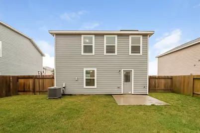 8015 Distant Harbor Road, Cove, TX 77523 - Photo 15