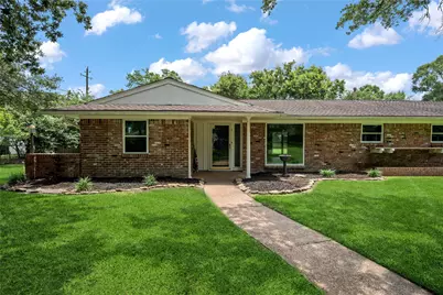 104 Merrilane Street, Baytown, TX 77520 - Photo 3