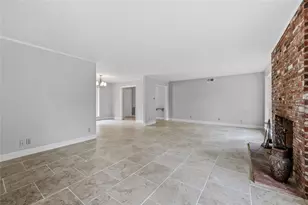 104 Merrilane St, Baytown, TX 77520 - Photo 7