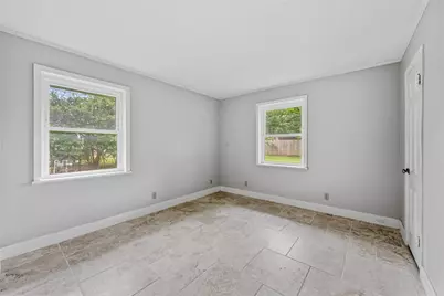 104 Merrilane Street, Baytown, TX 77520 - Photo 21