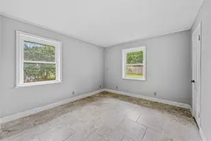 104 Merrilane St, Baytown, TX 77520 - Photo 21