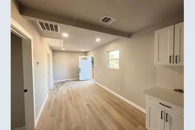 2209 Gano St #4, Houston, TX 77009 - Photo 7