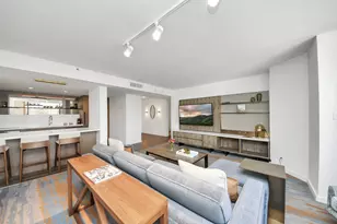 1300 Lamar St, Houston, TX 77010 - Photo 7