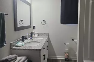 1010 Cedar Point Dr, Livingston, TX 77351 - Photo 15