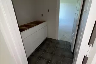1006 Garapan St, Houston, TX 77091 - Photo 9