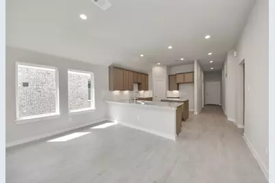 11906 Royal Willow Lane, Houston, TX 77066 - Photo 7