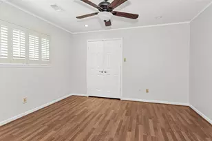 12426 Normont Dr, Houston, TX 77070 - Photo 37