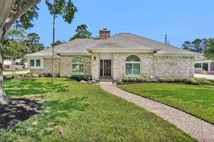 12426 Normont Dr, Houston, TX 77070 - Photo 1