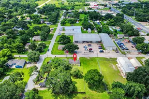 1909 Brooks Ave, Rosenberg, TX 77471 - Photo 17