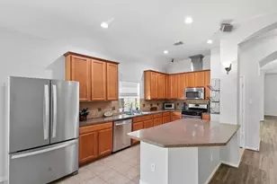 31030 Imperial Walk Ln, Spring, TX 77386 - Photo 7