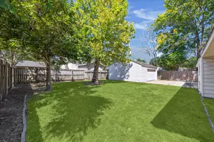 9014 Dunlap St, Houston, TX 77074 - Photo 21