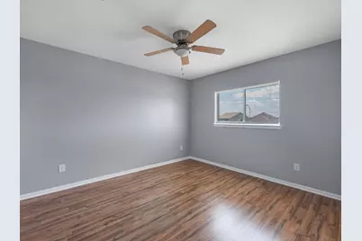 6131 Settlers Lake Circle W, Katy, TX 77449 - Photo 11