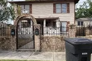 5619 Eskridge St, Houston, TX 77023 - Photo 1