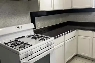 5619 Eskridge St, Houston, TX 77023 - Photo 3