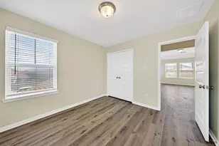 927 Cloverdale Dr, Rosharon, TX 77583 - Photo 41