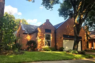 1142 Misty Lake Dr, Sugar Land, TX 77498 - Photo 1