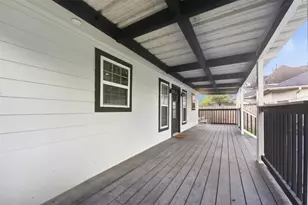 321 Reid St, Houston, TX 77022 - Photo 5