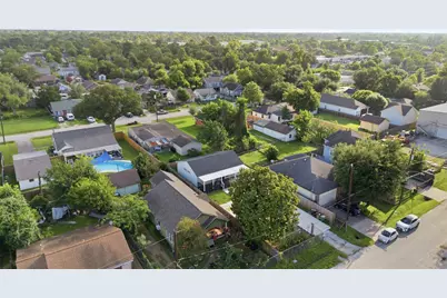 321 Reid Street, Houston, TX 77022 - Photo 39