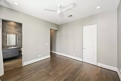 11119 Savannah Oaks Lane, Houston, TX 77043 - Photo 19