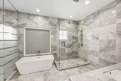 11119 Savannah Oaks Lane, Houston, TX 77043 - Photo 33