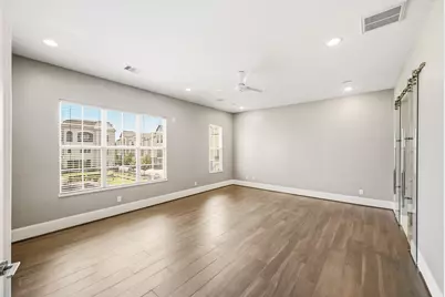 11119 Savannah Oaks Lane, Houston, TX 77043 - Photo 21