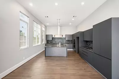 11119 Savannah Oaks Lane, Houston, TX 77043 - Photo 11