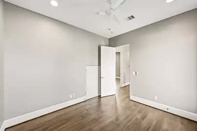 11119 Savannah Oaks Lane, Houston, TX 77043 - Photo 41
