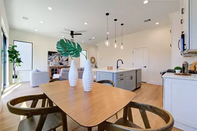 6131 Pacific Forest Drive, Houston, TX 77091 - Photo 15