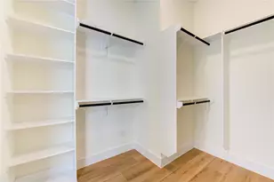 6131 Pacific Frst Dr, Houston, TX 77091 - Photo 37