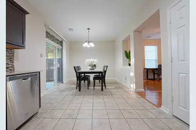 8050 Montague Manor Lane, Houston, TX 77072 - Photo 7