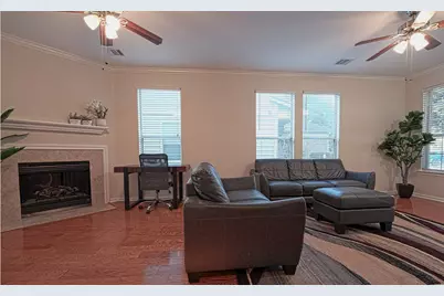 8050 Montague Manor Lane, Houston, TX 77072 - Photo 3