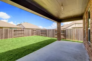 2125 Sand Lily Dr, Texas City, TX 77568 - Photo 25