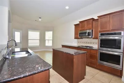 5623 S Denham Ridge Lane, Spring, TX 77389 - Photo 11