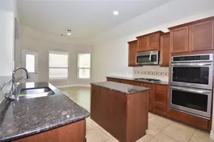 5623 S Denham Ridge Ln, Spring, TX 77389 - Photo 11