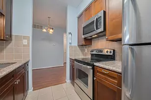 7900 N Stadium Dr, Houston, TX 77030 - Photo 19