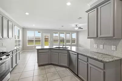 8802 Morning Glow Drive, Missouri City, TX 77459 - Photo 9