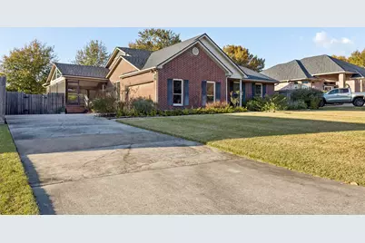 7112 Pleasure Lake Drive, Willis, TX 77318 - Photo 3