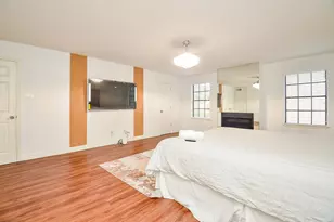 9850 Pagewood Ln, Houston, TX 77042 - Photo 19