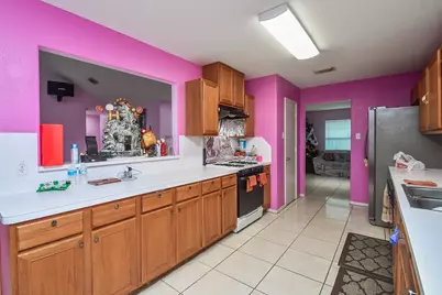 7926 Westington Lane, Houston, TX 77040 - Photo 15
