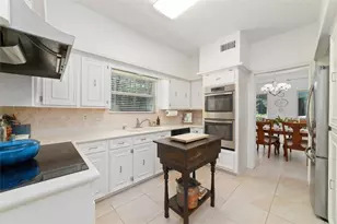 2 Noontide Cir, The Woodlands, TX 77380 - Photo 7