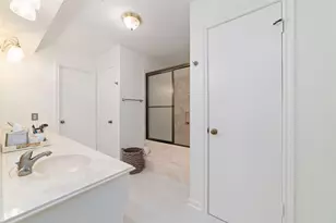 2 Noontide Cir, The Woodlands, TX 77380 - Photo 19