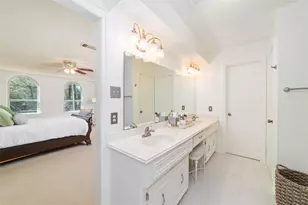 2 Noontide Cir, The Woodlands, TX 77380 - Photo 21