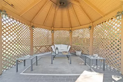 2 Noontide Circle, The Woodlands, TX 77380 - Photo 27