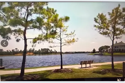 6 Skyland Place, The Woodlands, TX 77381 - Photo 49