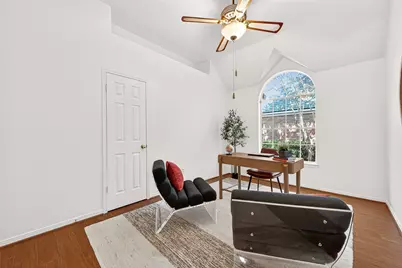 6 Skyland Place, The Woodlands, TX 77381 - Photo 15