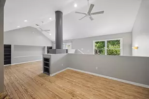 1907 Norfolk St, Houston, TX 77098 - Photo 9