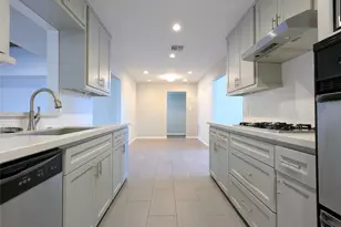 5022 Lamonte Ln, Houston, TX 77092 - Photo 13