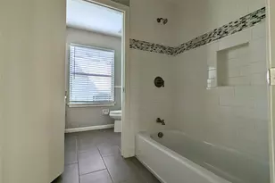5022 Lamonte Ln, Houston, TX 77092 - Photo 27