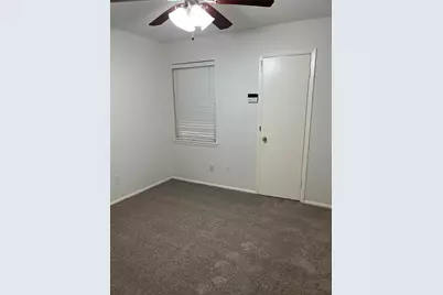 12110 Braewick Drive, Houston, TX 77035 - Photo 9