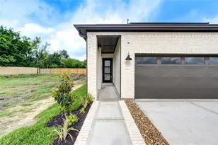 4336 Avron Dr, Stafford, TX 77477 - Photo 3